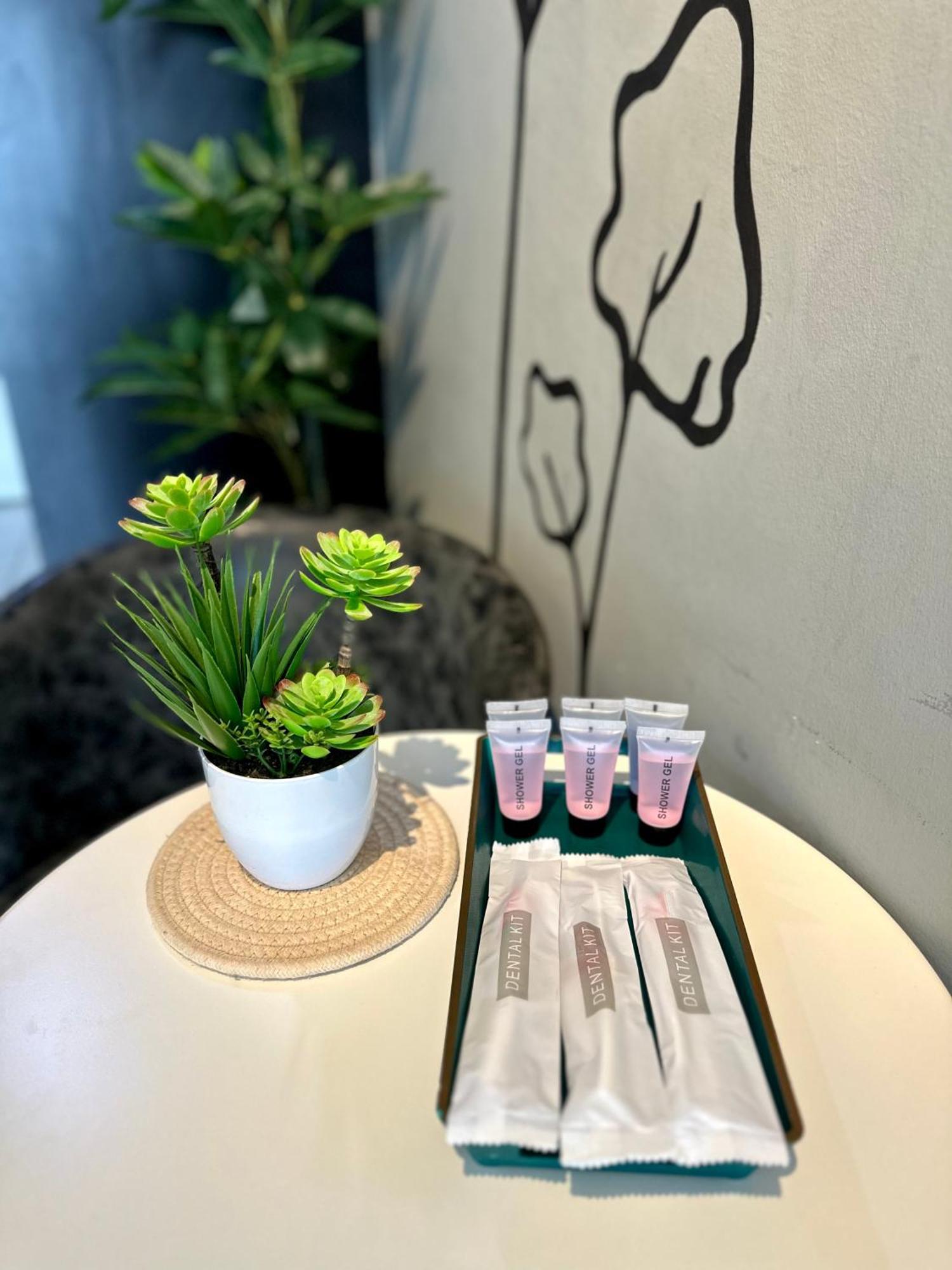 Owl Nest Suite' At Aeropod Sovo 亞庇 客房 照片
